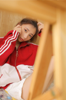 女人巨大荫蒂勃起